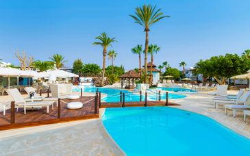 H10 White Suites 4*