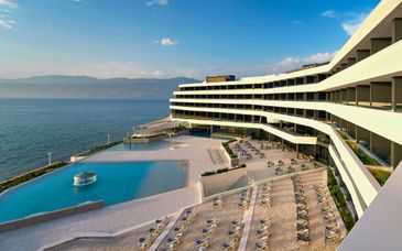 Grand Hotel View by ÔVoyages 4*