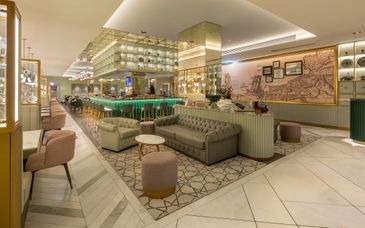 The Emerald House Lisbon 4* - Curio Collection By Hilton