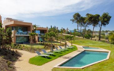 Palmares Signature Apartments 5*
