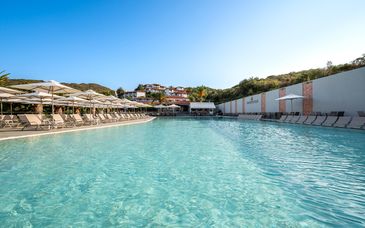 Aristoteles Holiday Resort & Spa 4*