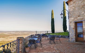 Rocca d'Orcia Suites and Villas