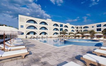 CDS Hotels Le Castella Ninfe Saracene 4*