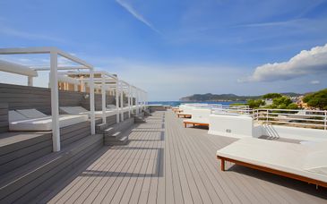 Fergus Style Cala Blanca Suites 4*