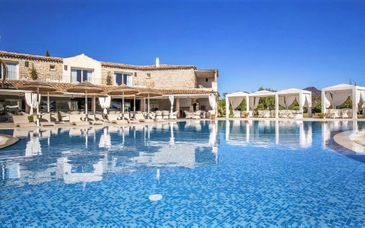 Villas Resort Hotel 4*