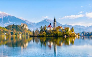 Tour in auto: Un'avventura indimenticabile tra storia e mare