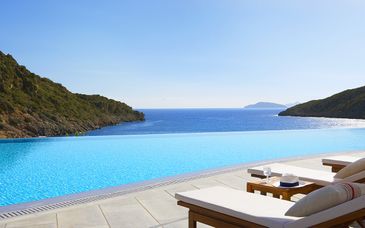 Daios Cove Luxury Resort&Villas 5*