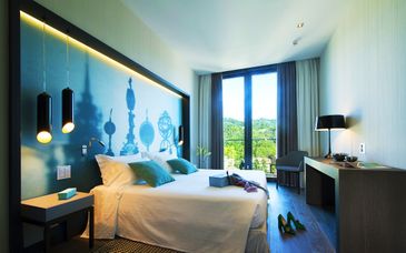 Duparc Contemporary Suites 4*