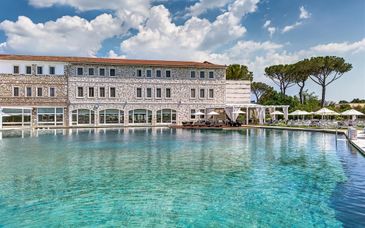 Terme di Saturnia Spa & Golf Resort 5*