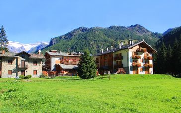 Hotel Lo Scoiattolo 4*
