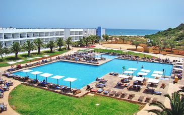 Complex Grand Palladium Palace Ibiza & White Island Ibiza Resort & Spa