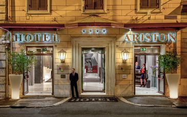 Ariston Hotel 4*