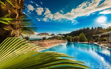 Madrigale Panoramic & Lifestyle Hotel 4*S