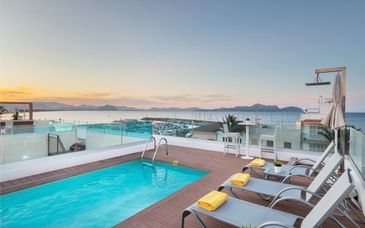 Llaut Boutique Hotel 