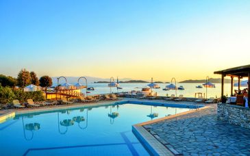 Xenia Ouranoupolis Hotel 4*