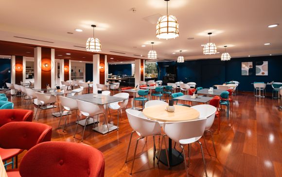 Voco Madrid Retiro 4*