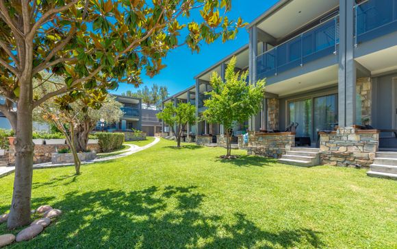 Dionysos Hotel & Studios