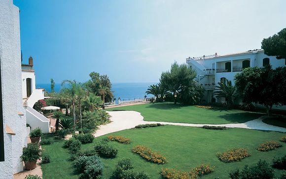 Grand Hotel Baia Verde 4*