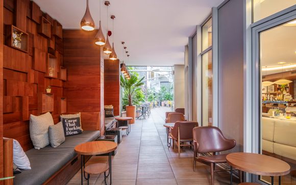 Renaissance Paris République Hotel 5*