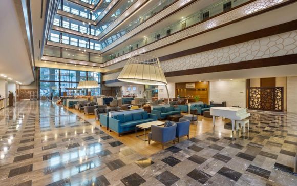 Ramada Plaza by Wyndham Antalya 5*