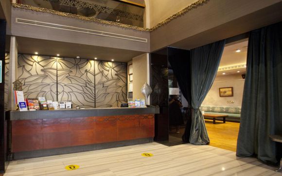 Pera Tulip Hotel 4*