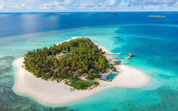 Hotel Angsana Velavaru 5*