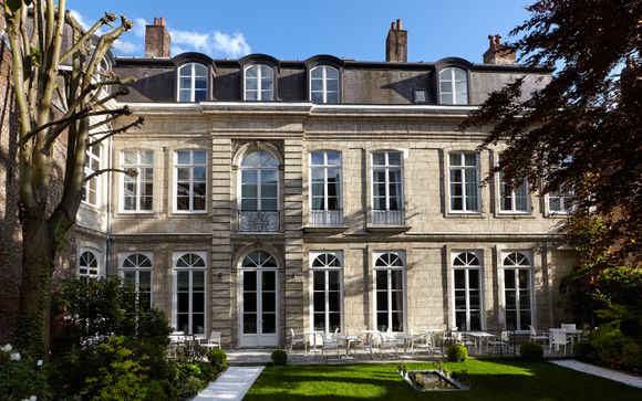 Poussez les portes de votre 5*