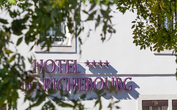 Poussez les portes de l'hôtel Le Richebourg 4*