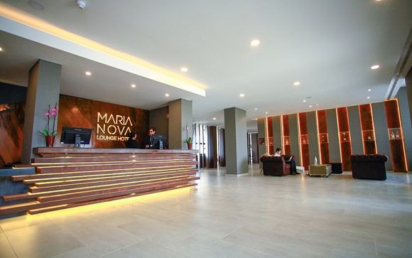 Poussez les portes de l'Hôtel Maria Nova Lounge