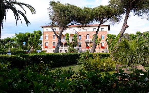 Poussez les portes de votre Park Hôtel Villa Ariston 4*