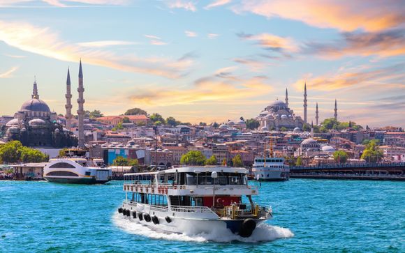 Sonnenuntergangsfahrt auf dem Bosporus