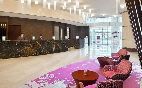 Crowne Plaza Festival City 5*