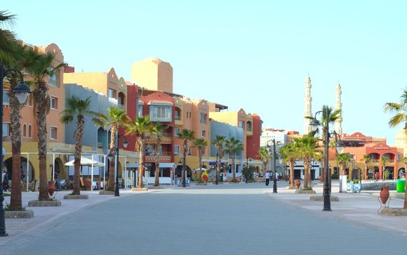 Tag 1 und 2: Ankunft und Stadtbesichtigung in Hurghada