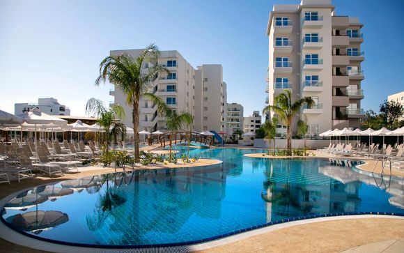 Vangelis Hotel & Suites 4*