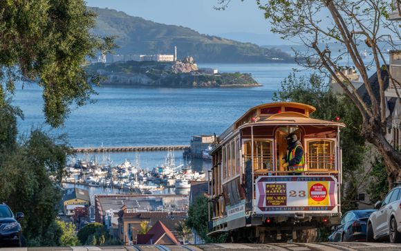 Visita a la isla de Alcatraz con audioguía multilingüe y viaje en ferry