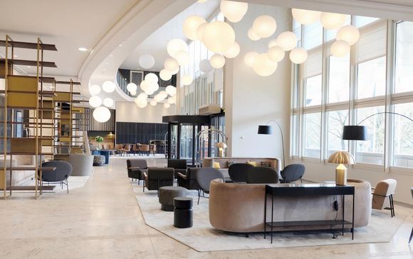 Lyon Marriott Hotel Cité Internationale 4*