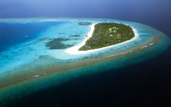 Hotel Coco Palm Dhuni Kolhu 4*