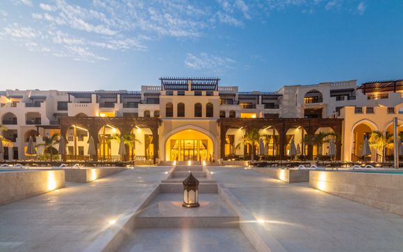 Fanar Hotel & Residences 5*