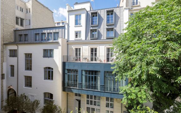 Mode Paris Aparthotel 4*