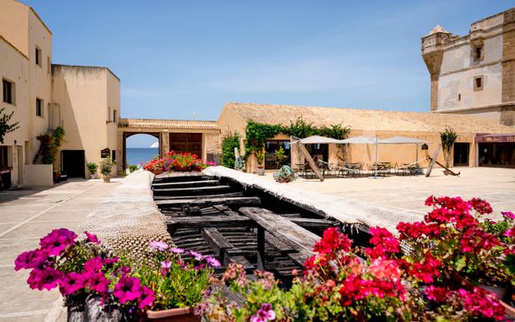 La Tonnara Di Bonagia Resort 4*