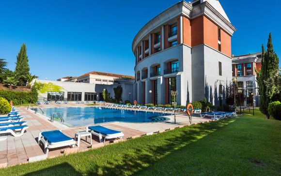AZZ Mérida Medea 4*