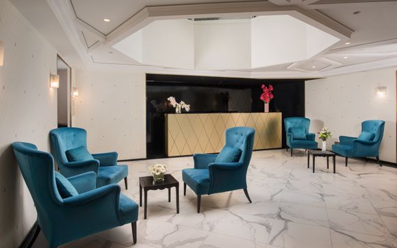 NH Paris Champs-Elysées 4*