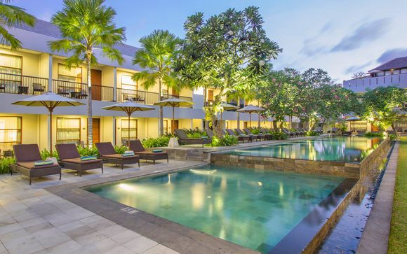 Amadea Resort & Villas 4*, o similar