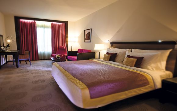 AVANI Deira Dubai Hotel 5*