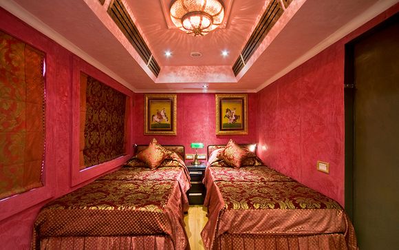 Palace on Wheels