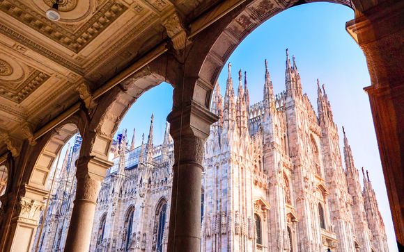 Milán te espera