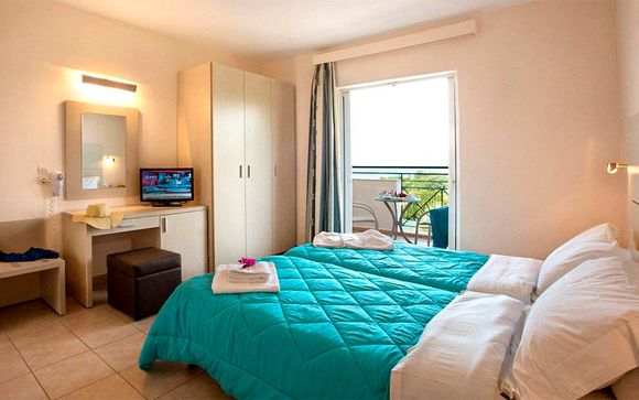 Mare Blue Beach Resort 4*