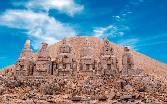 Espectacular recorrido de 10 noches con vuelos