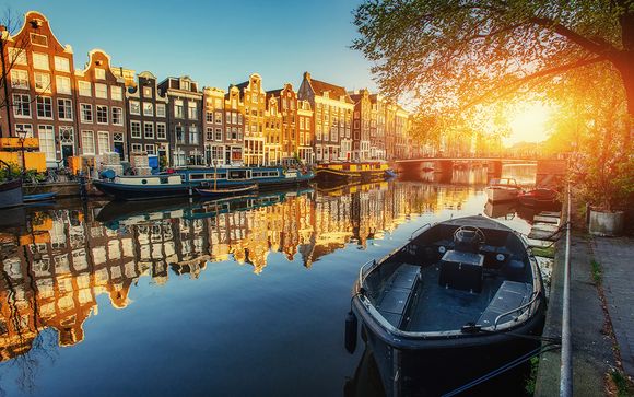 QO Amsterdam 4*