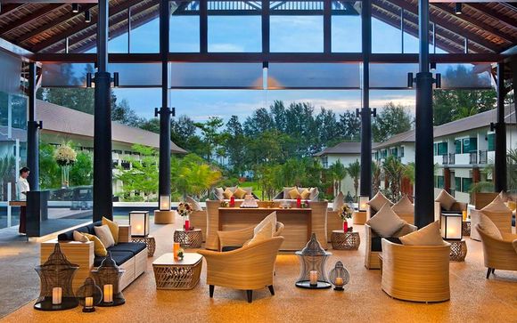 El Hotel Manathai Khao Lak 4* le abre sus puertas